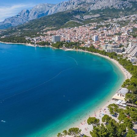 Studio Flat For 2 Apartment Makarska Exterior photo